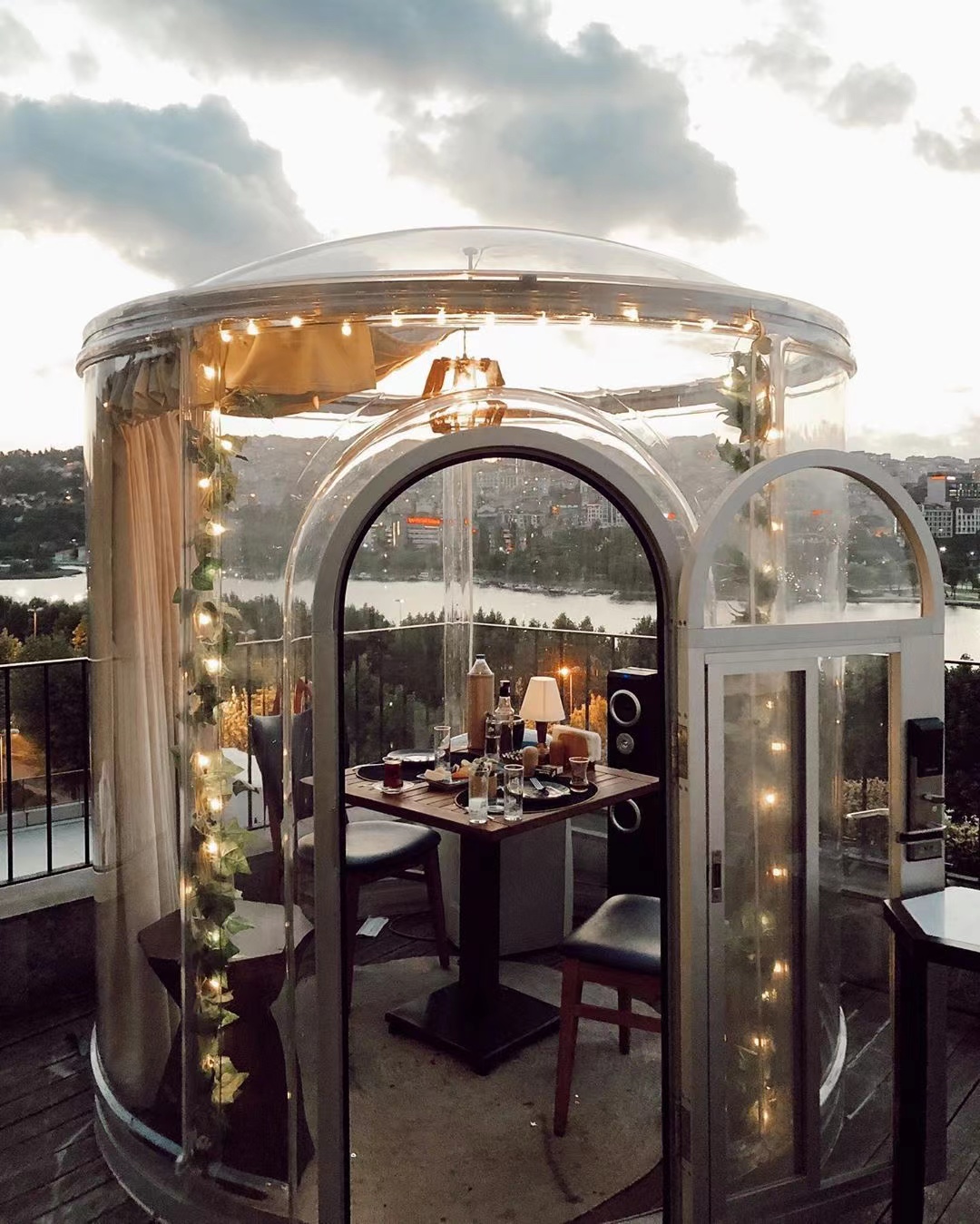 Bespoke outdoor living – Pod Style #87